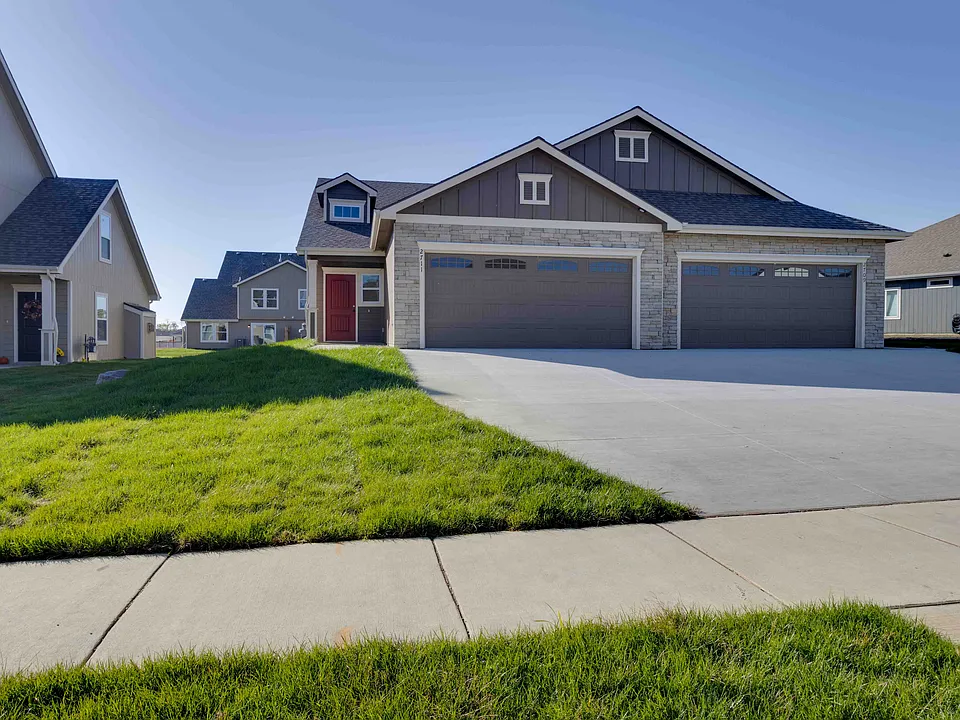 2517 Wanda Way