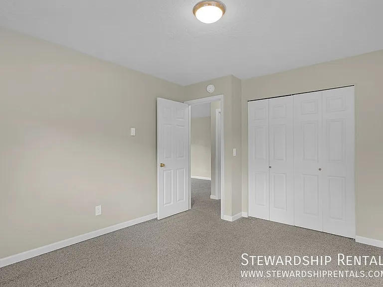 541 Lawrence St #B — Photo 12