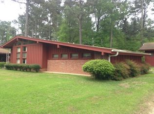2101 Pinecrest Ave, Hope, AR 71801