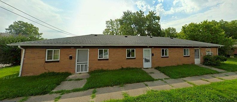 1st image of 446 Winters St
