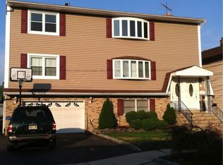 435 Steinway Rd #2, Saddle Brook, NJ 07663