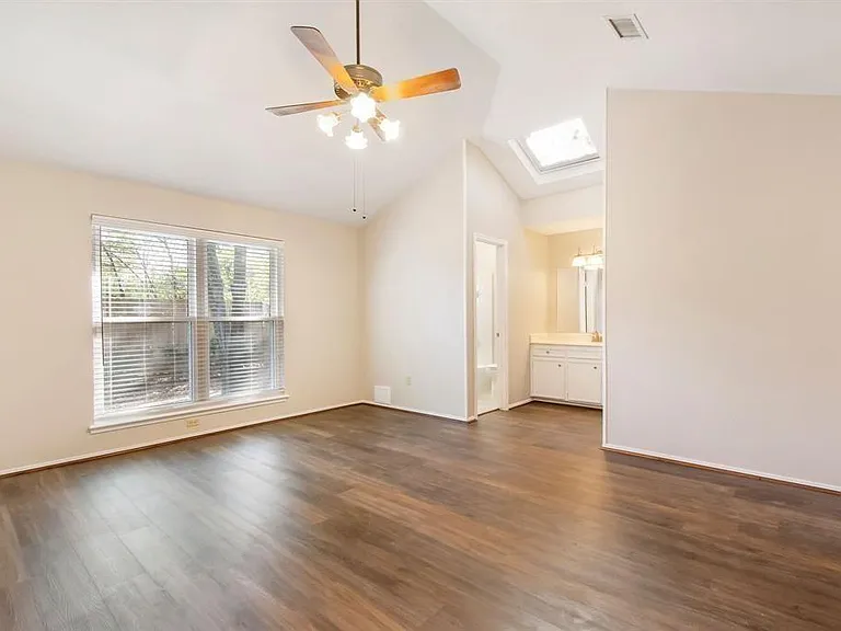 108 N Deerfoot Cir — Photo 13