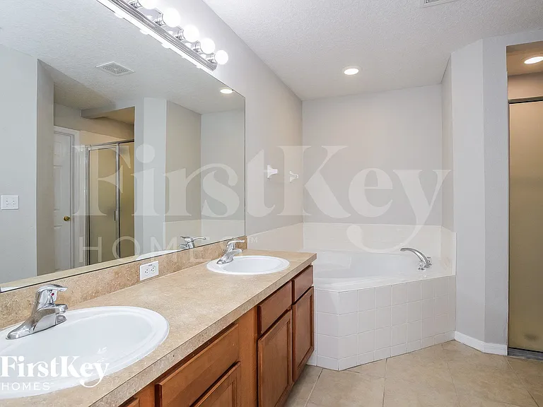 310 Puffer Ct — Photo 10