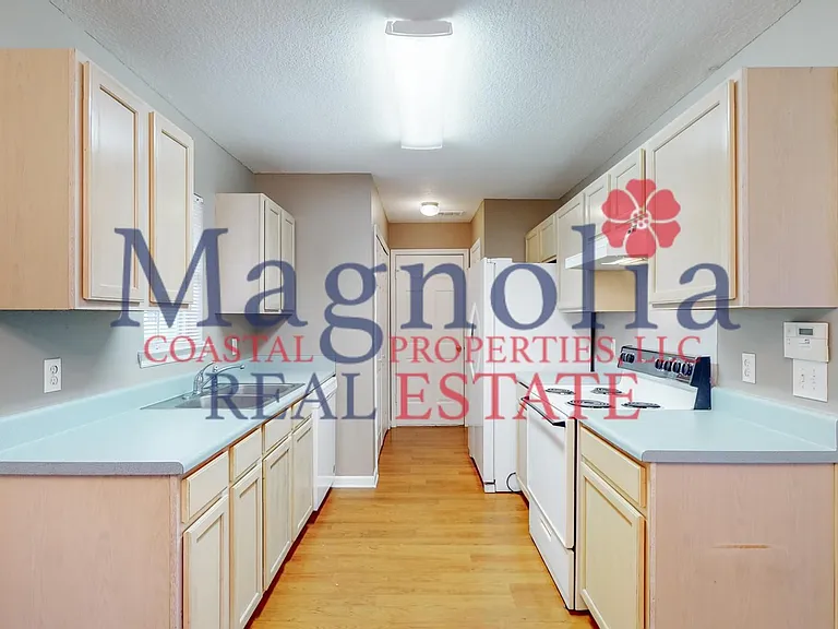 145 Hope Creek Dr — Photo 8