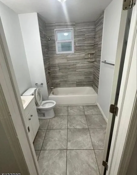 122 Littleton Ave — Photo 11