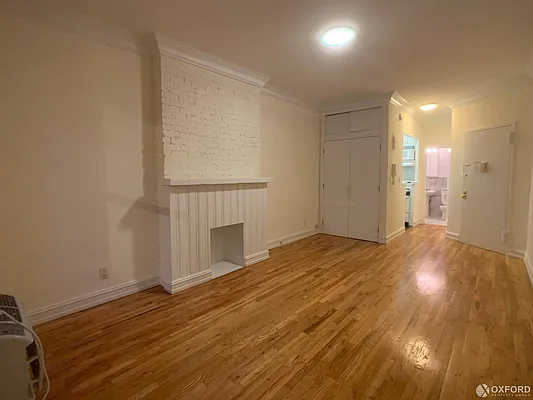 Rented by Oxford Property Group | media 2