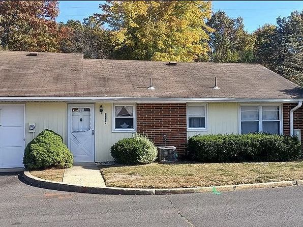 341A Canterbury Ct