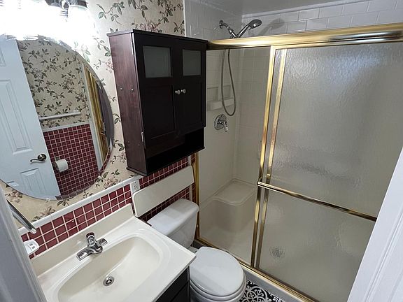 3rd image of 103 Plitt Ave #1