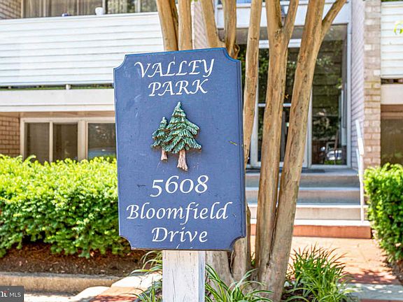 2nd image of 5608 Bloomfield Dr APT 3