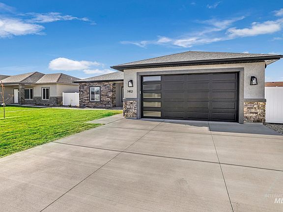 3rd image of 1427 Haizlee Way