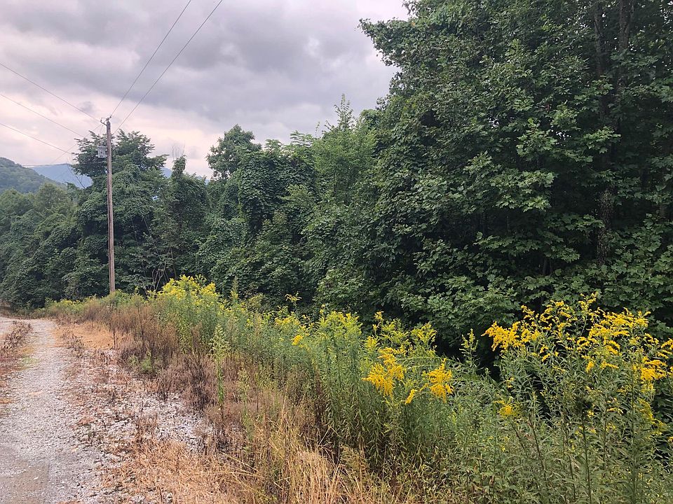 2nd image of Deer Run Dr