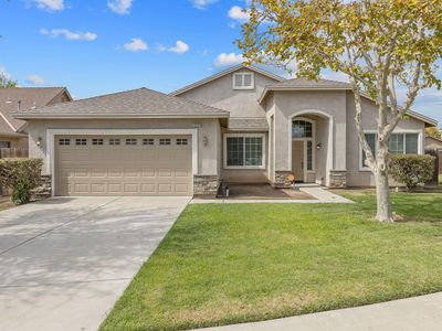 3226 N Zion Circle, Hanford, CA, 93230