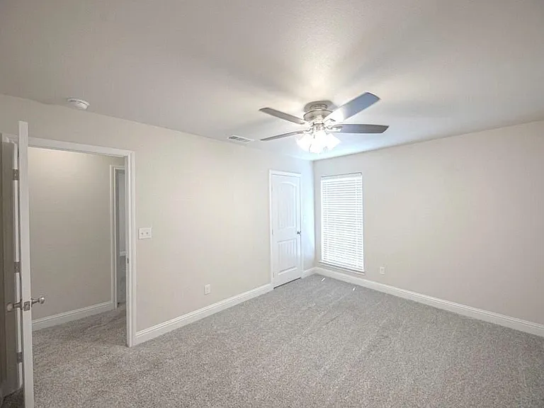 1603 Revolution Dr — Photo 16