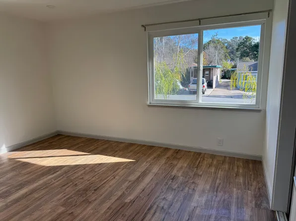 3329 Winkle Ave, Santa Cruz, CA 95065