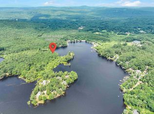 4 Clark Island Rd, Amherst, NH 03031