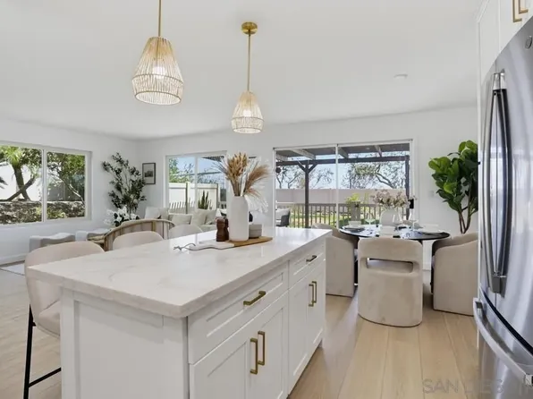 319 Volney Ln, Encinitas, CA 92024