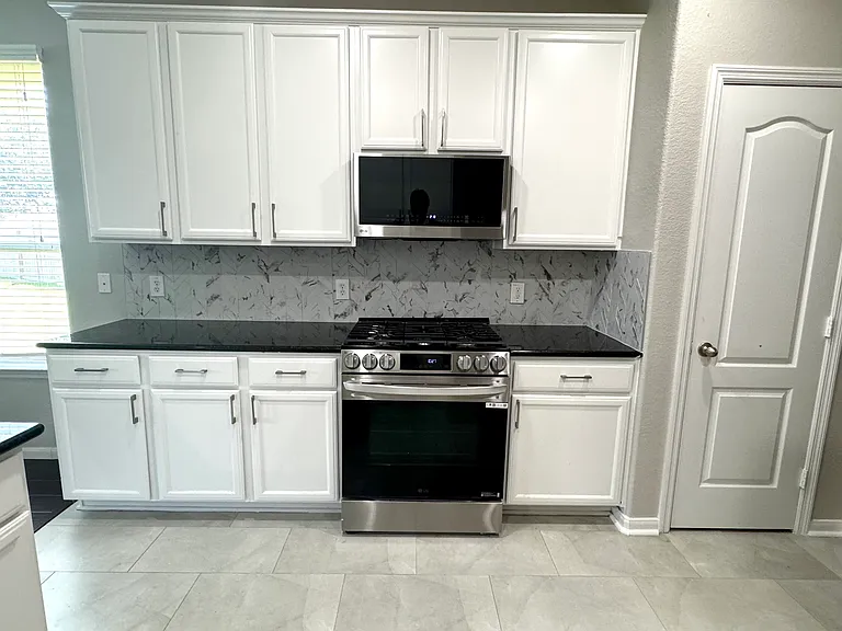 5902 Preserve Ln — Photo 4