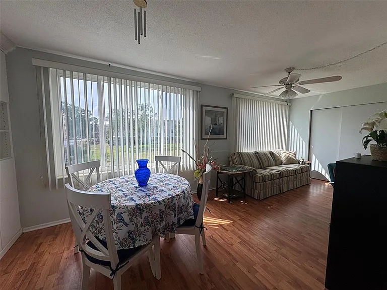 2040 World Parkway Blvd #34 — Photo 7
