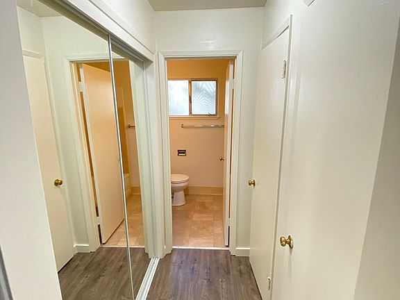 4th image of 4129 El Camino Way #F