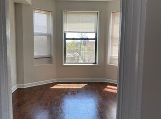2744 W 18th St APT 4F, Chicago, IL 60608