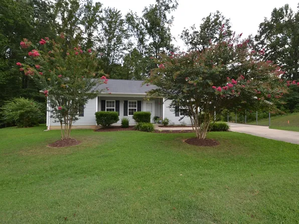 112 Dundee Ct, Maiden, NC 28650