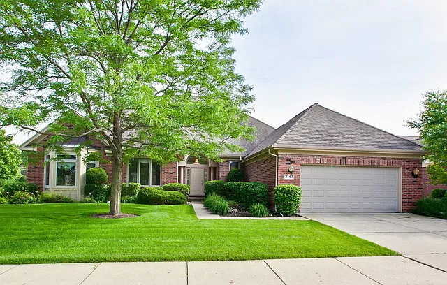 2567 Chedworth Ct photo 1