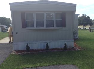 24 Ritzcraft Dr, Walnutport, PA 18088