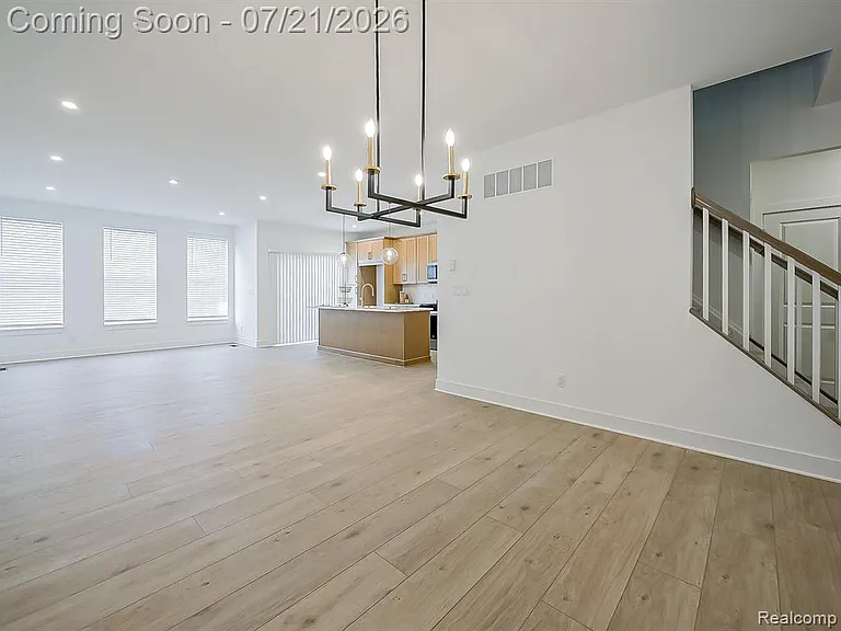 41567 Breck St — Photo 2