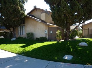 5551 Midsummer Dr APT D, Bakersfield, CA