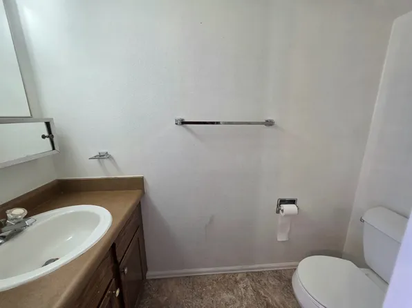 49-55 Castle Royal Dr #81f8d3c67, Pueblo, CO 81005