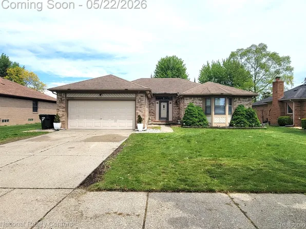 35098 Kensington Ave, Sterling Heights, MI 48312