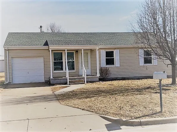 308 N 12th St, Tonkawa, OK 74653