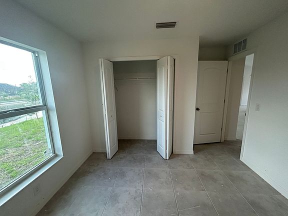 4th image of 2825 NW 25th Ln