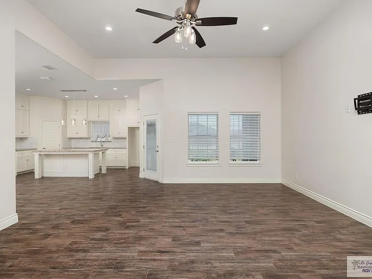 16729 E McCullar Ct — Photo 4