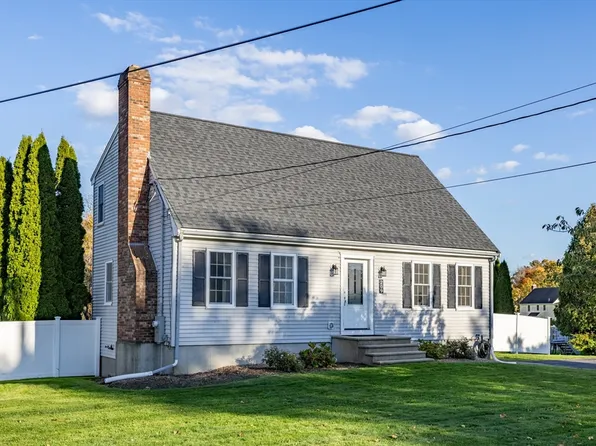 209 Hancock St, Abington, MA 02351