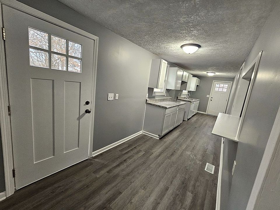 1st image of 308 E Maryland St
