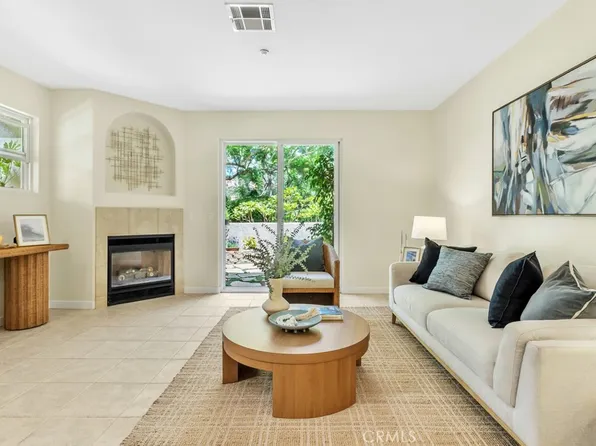 6118 Citracado Cir, Carlsbad, CA 92009