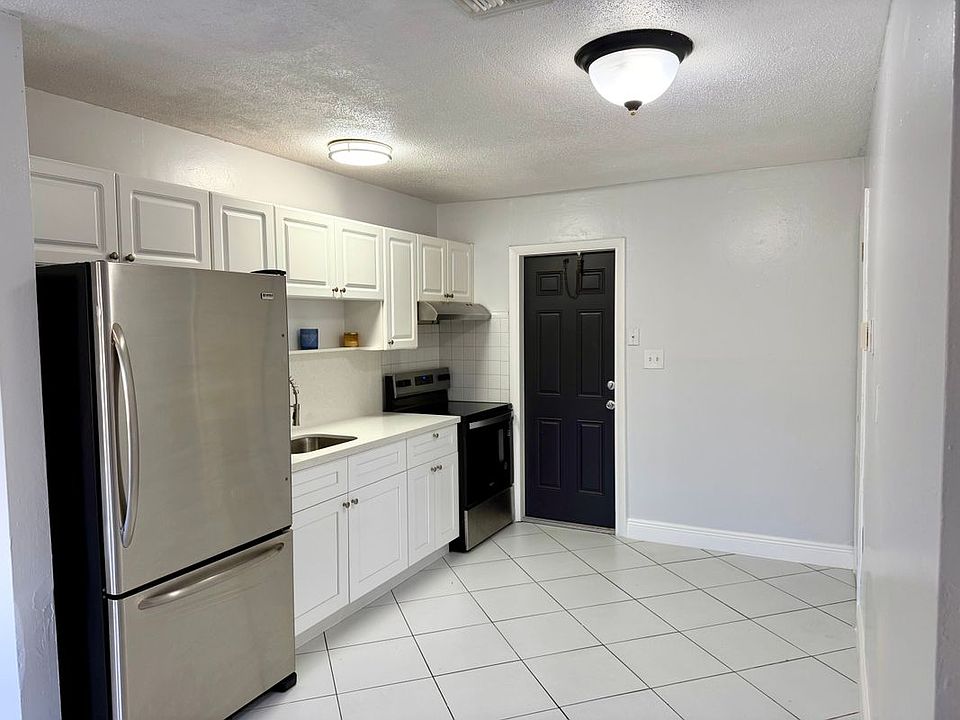 1st image of 1454 SW 33rd St #A