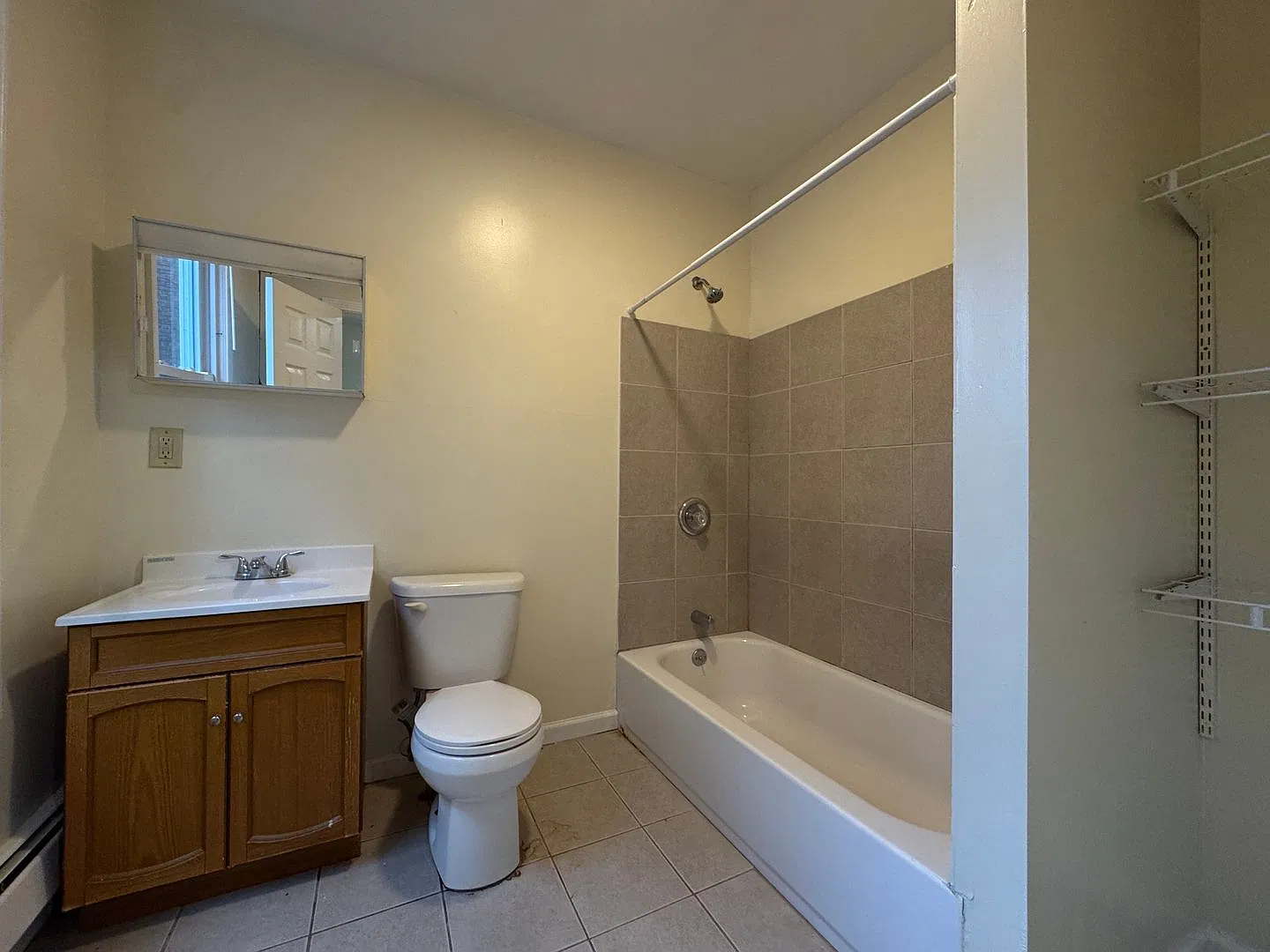 90-92 Fountain St & 373-377 Alden Ave — Photo 4