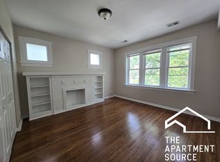 3757 W Sunnyside Ave APT 3, Chicago, IL 60625