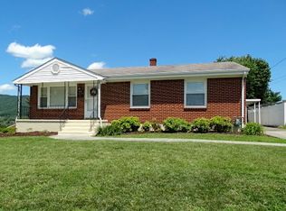 4231 Oliver Rd NE, Roanoke, VA 24012