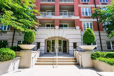 100 Oceana Drive