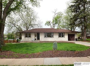 5038 S 83rd St, Omaha, NE 68127