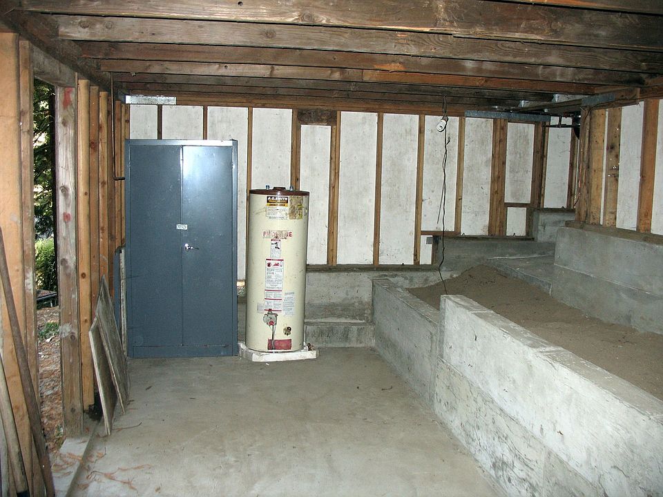full perimeter step foundation