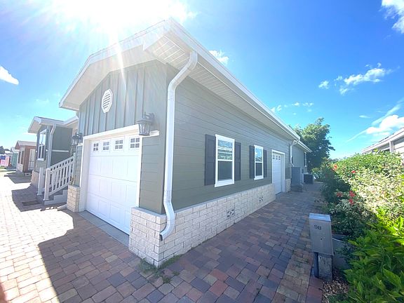 3rd image of 17020 Silver Shores Ln
