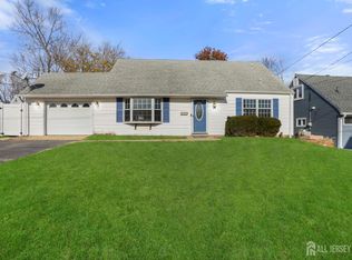 24 Frederick Ave, Colonia, NJ 07067
