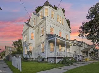 902 Revere Ave, Trenton, NJ 08629