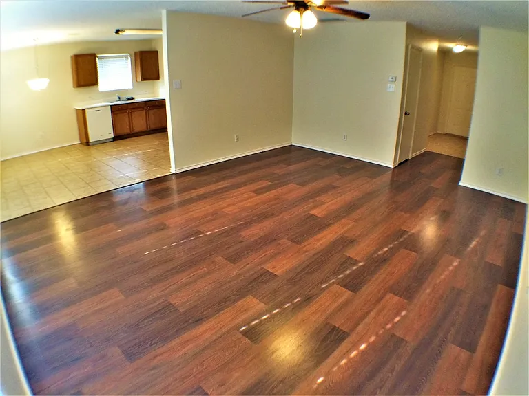 4841 Waterford Dr — Photo 3