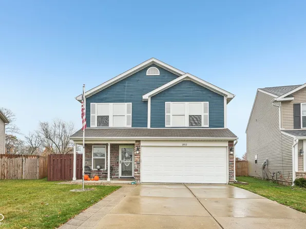 1502 Round Lake Ct, Lebanon, IN 46052