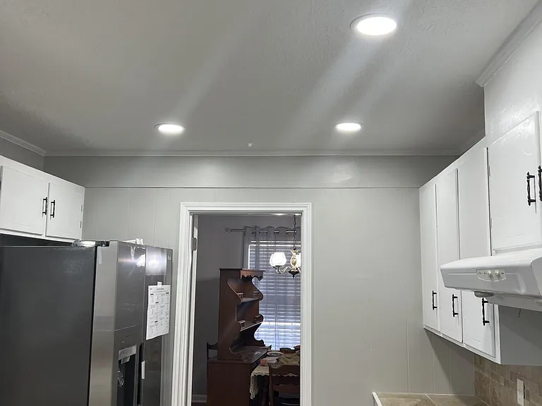 716 Esplanade St — Photo 4